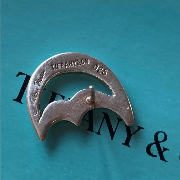 Tiffany & Co. Paloma Picasso Moon pierced earring in 925 Sterling Silver - Picture 3 of 4